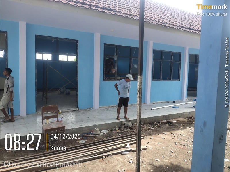 UPDATE REVITALISASI RUANG KELAS SD NEGERI 5 SUMBEREJO