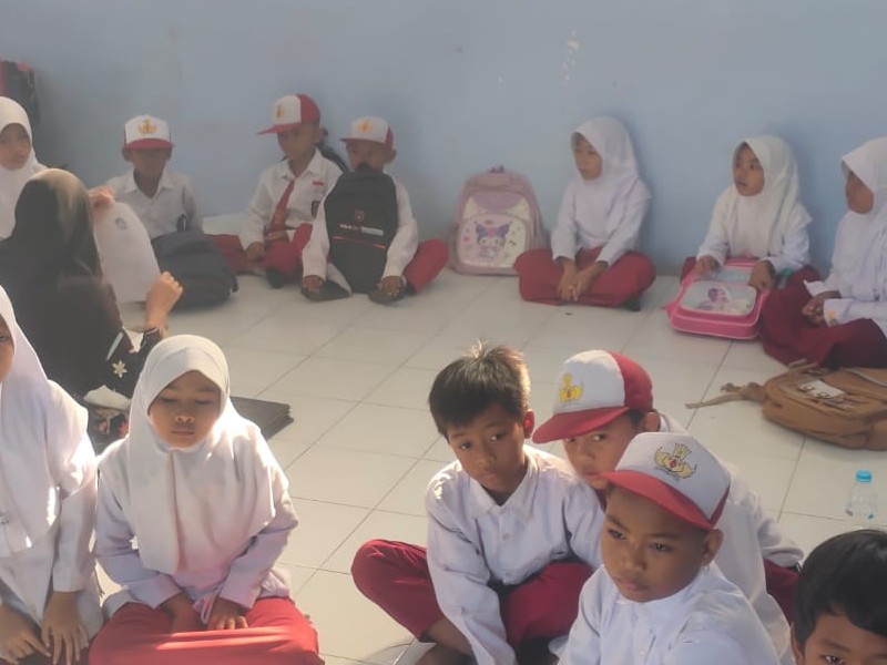 PEMBAGIAN RAPORT KENAIKAN KELAS